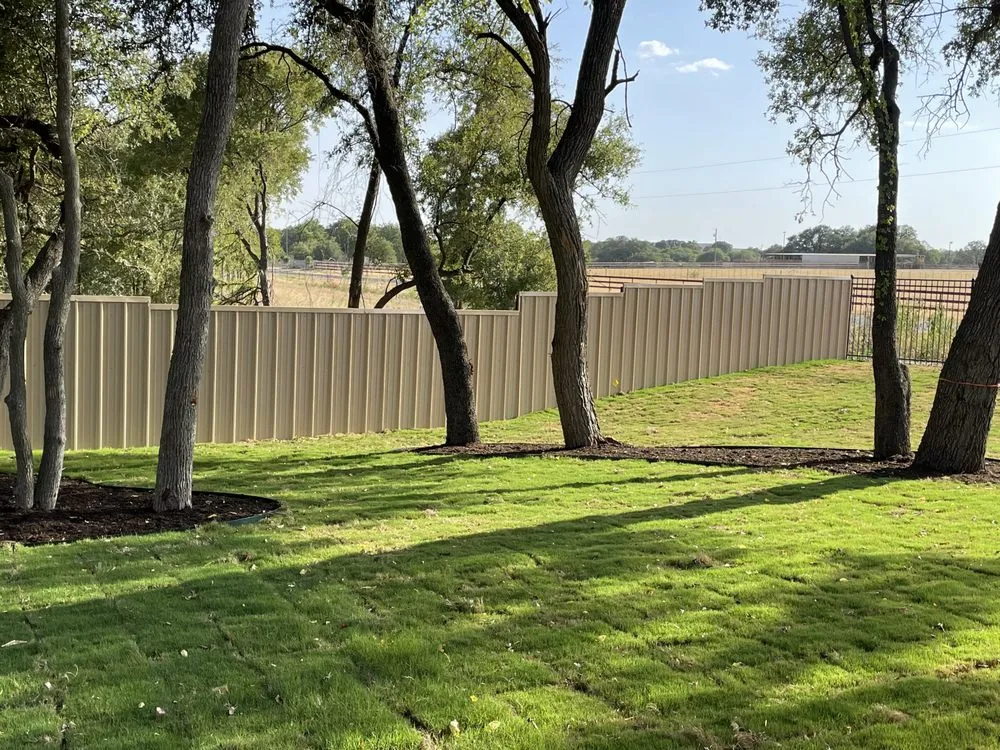 Affordable wood fence service experts serving Bartlett, TX - E5 Gate Services