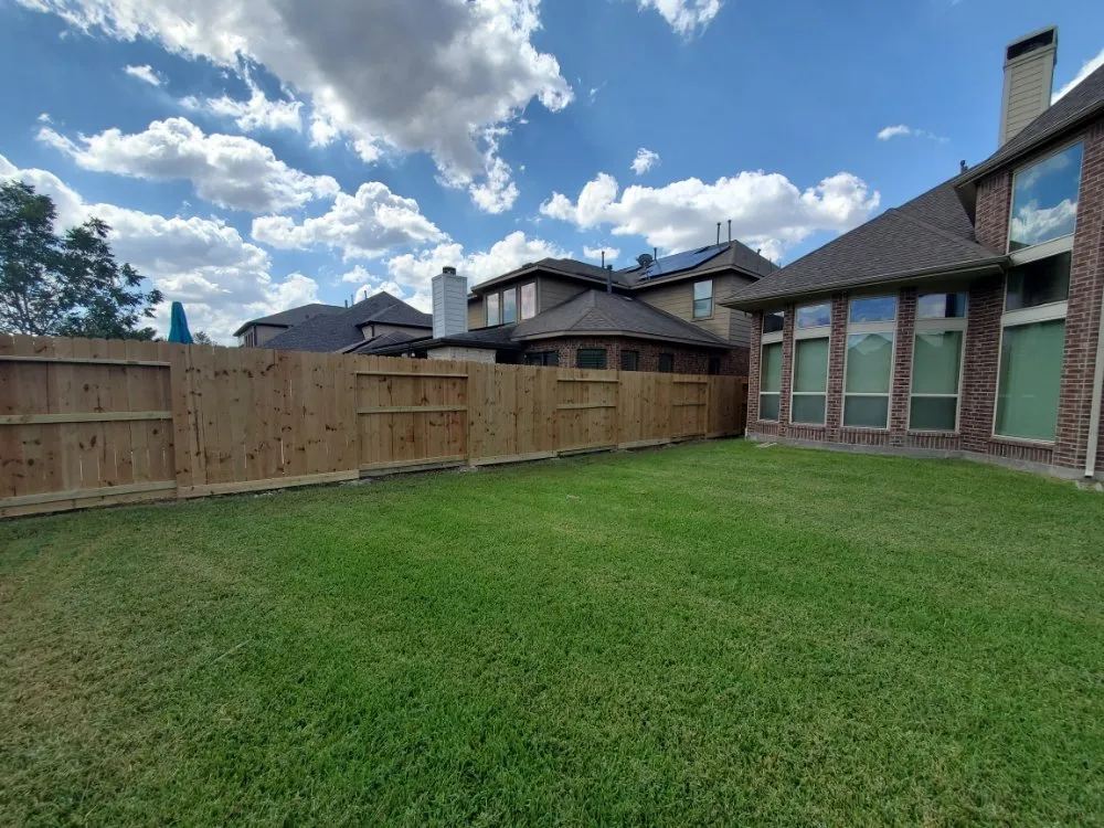 Expert chain link fencing in Cypress, TX by E&A Construction