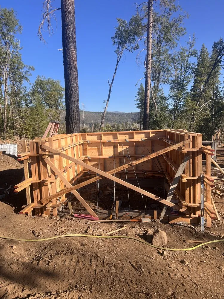 Affordable chain link fencing experts serving Willows, CA - Eagle Claw Construction