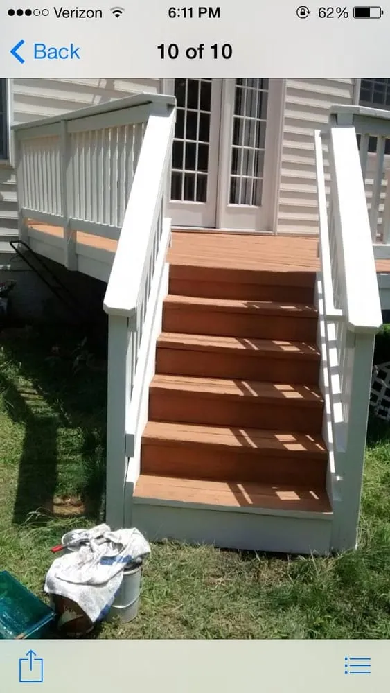 Quality fence installation service in Triangle, VA - EaZy Construction