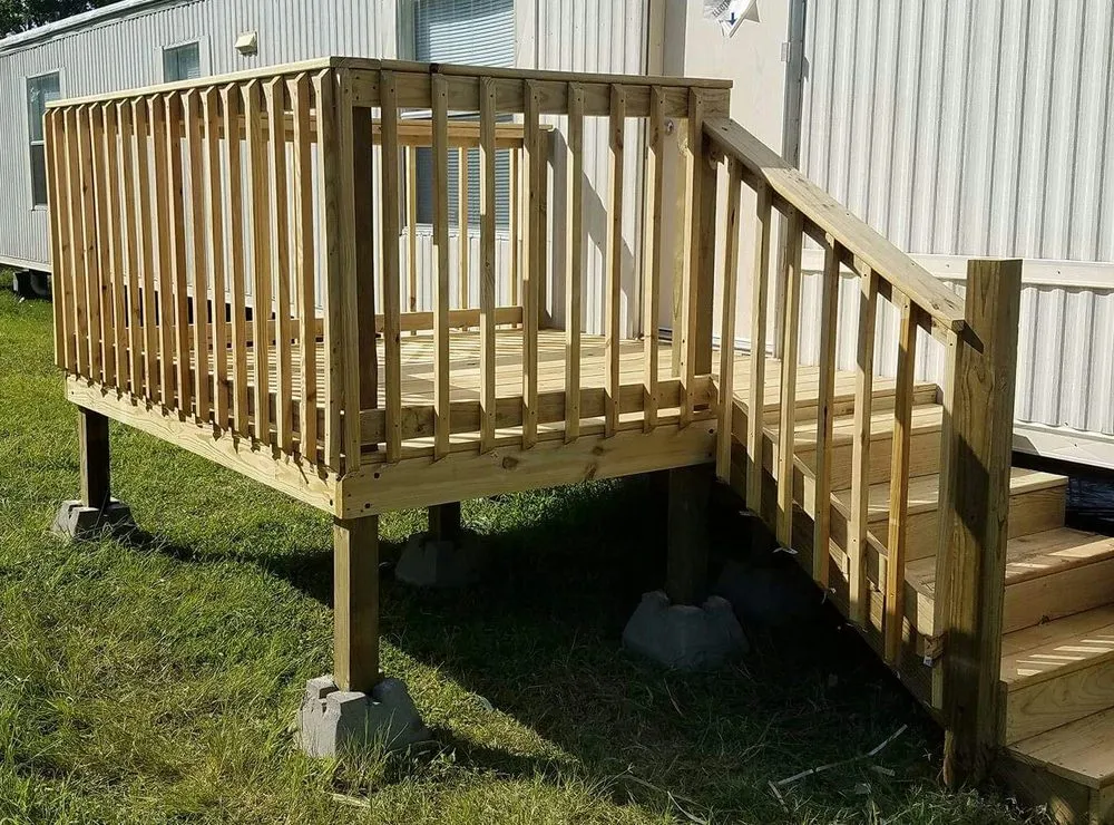 Expert chain link fencing in Newark, TX by E&C construction