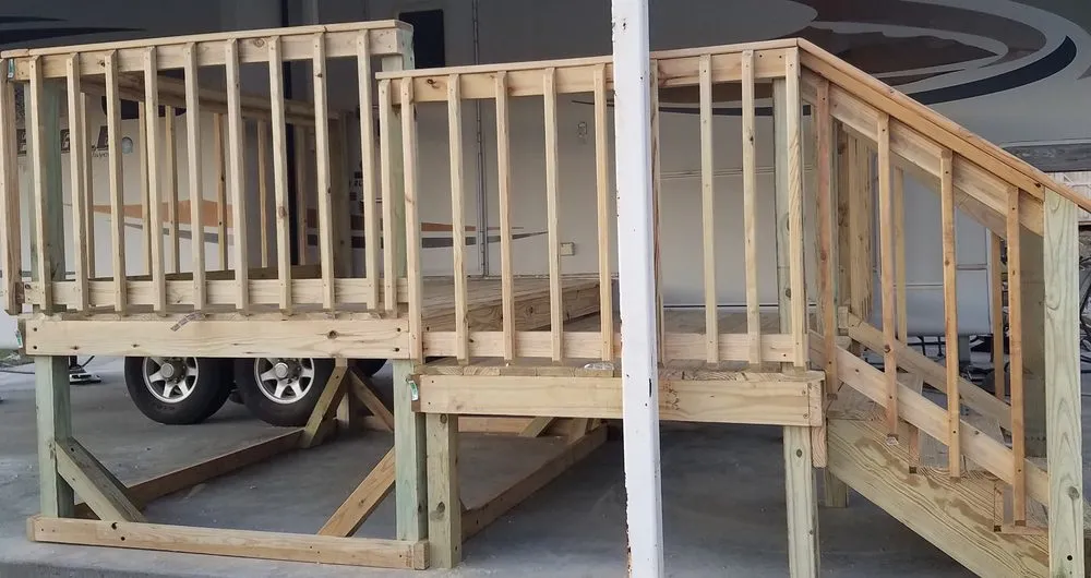 Local chain link fencing service in Newark, TX - E&C construction