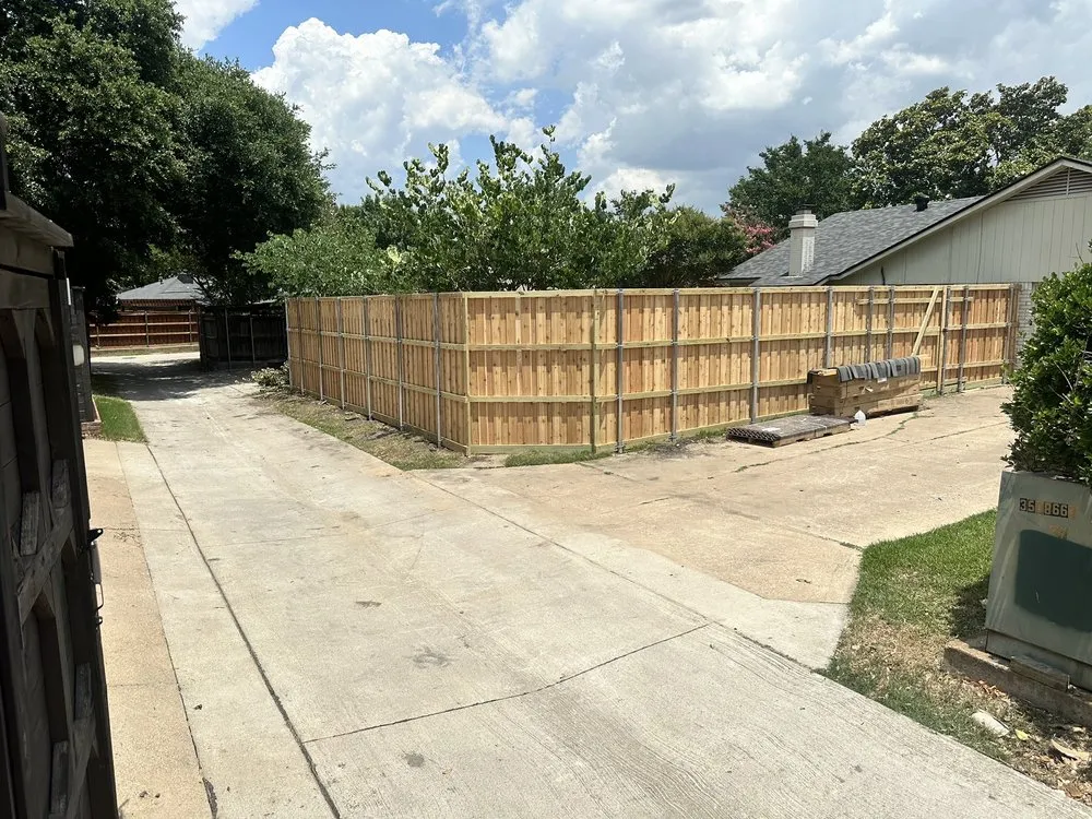 Quality wood fence service in Rowlett, TX by ECCO Services