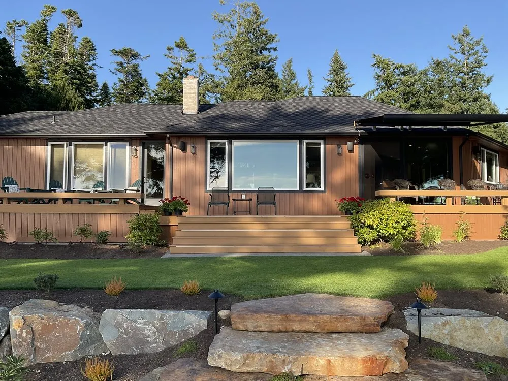 Local fence installation in Bothell, WA by Ediscapes Landscaping