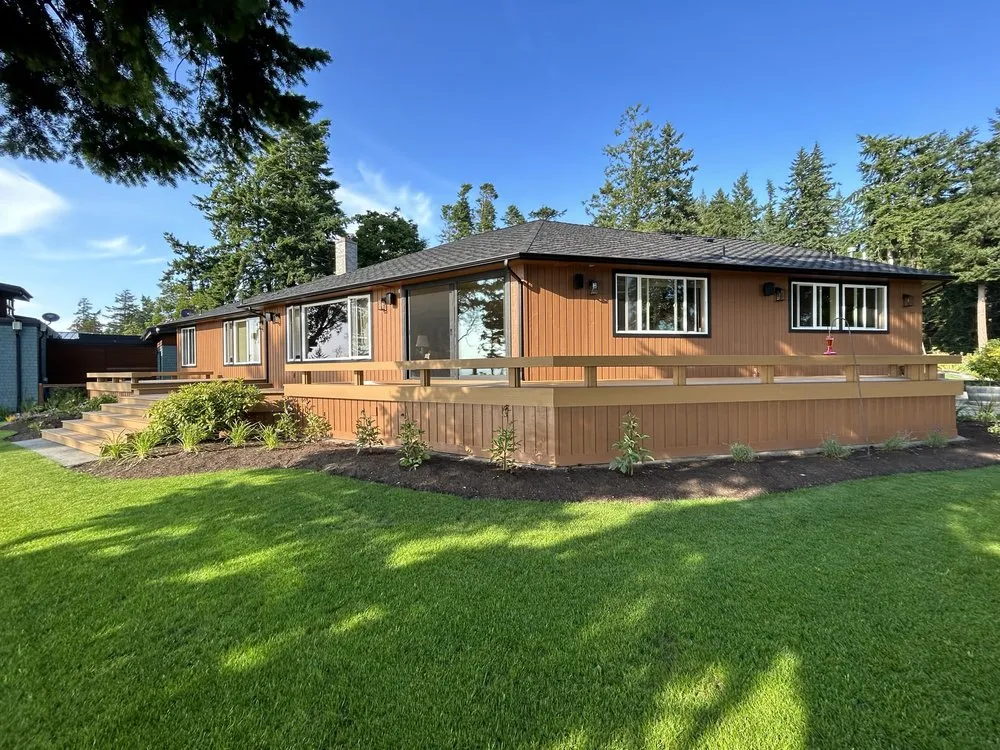 Professional privacy fencing service in Bothell, WA - Ediscapes Landscaping