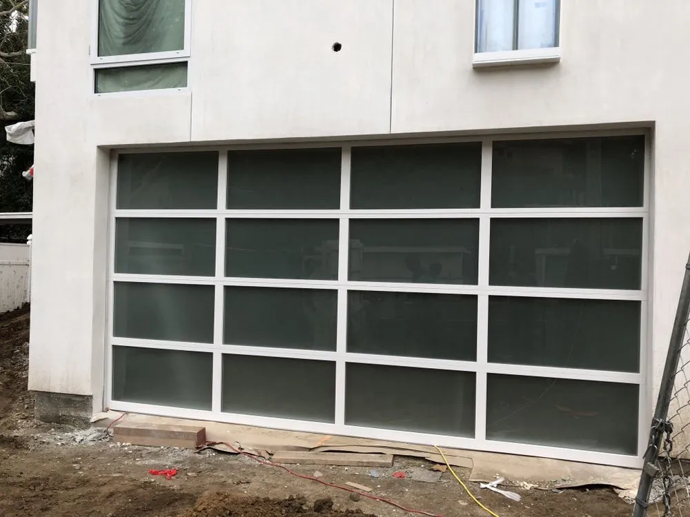 Top-rated fence repair experts serving Reseda, CA - Electro Door Control