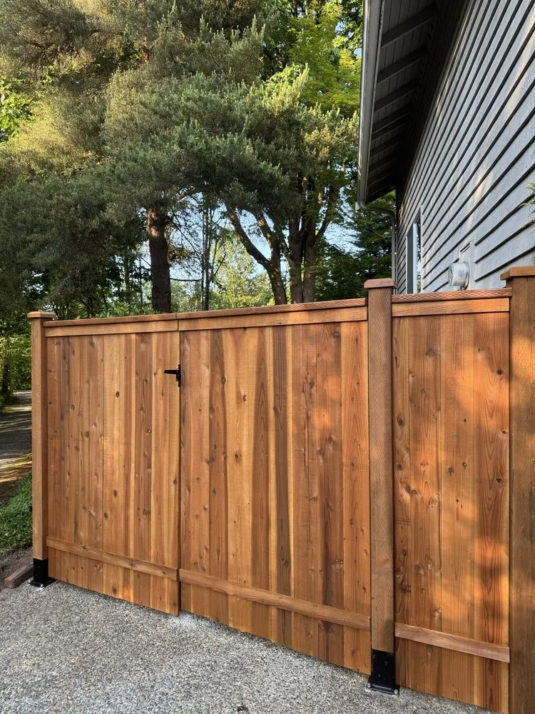 Trusted privacy fencing for homes in Bothell, WA by Elite Yard Solutions