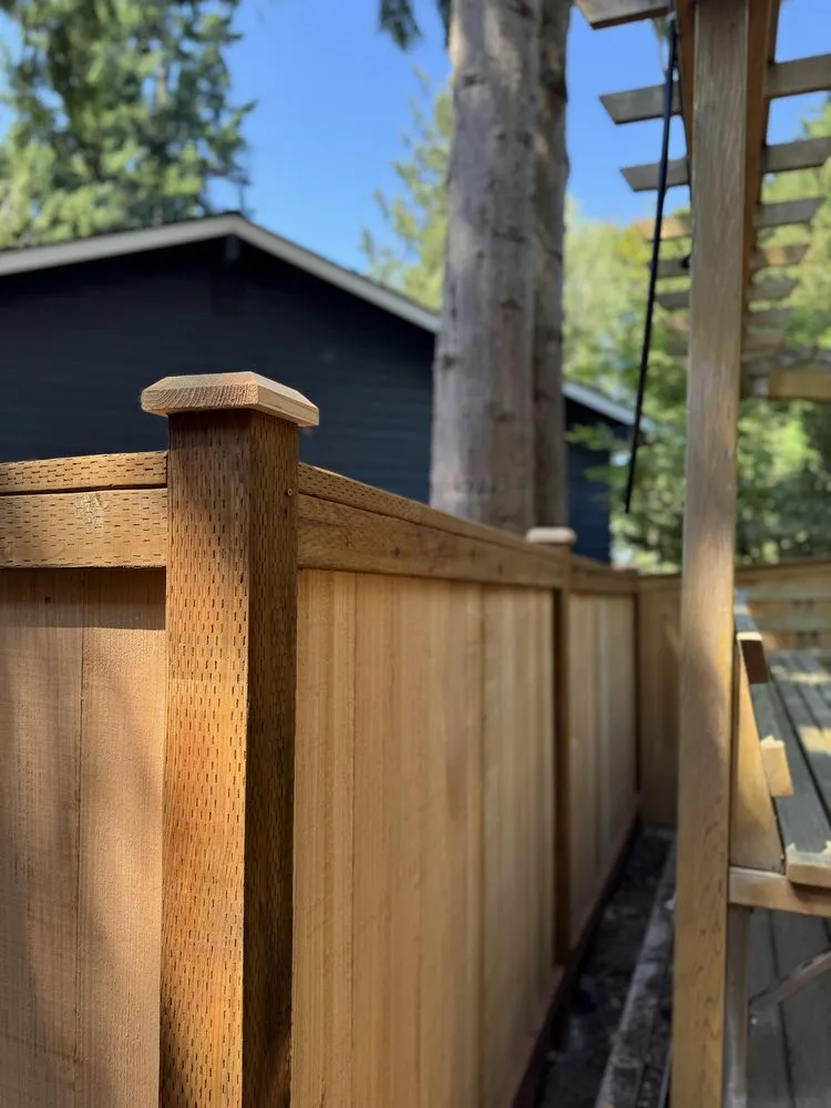 Expert fence repair service in Bothell, WA - Elite Yard Solutions