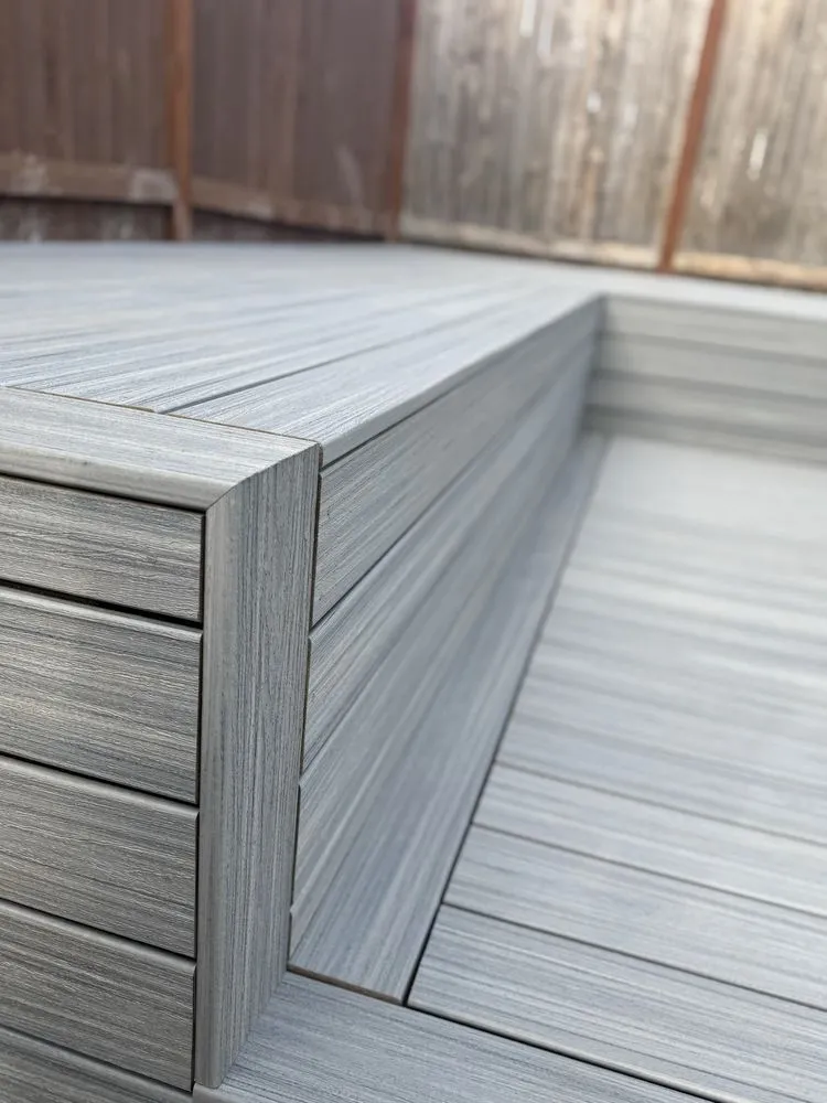 Local vinyl fence installation for homes in Bothell, WA by Elite Yard Solutions
