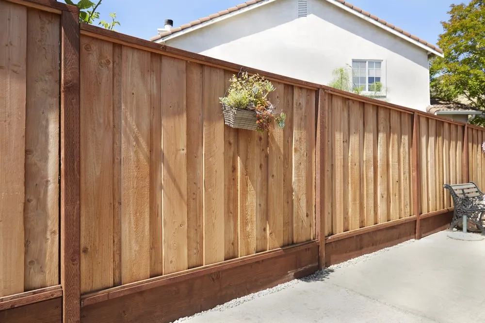 Trusted fence repair experts serving Riverside, CA - Ergeon