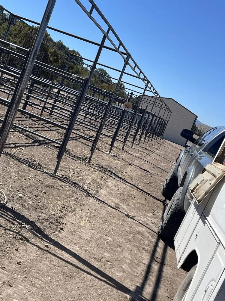 Quality fence repair for homes in Springerville, AZ by ET Custom