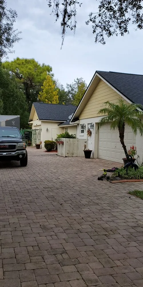 Reliable wood fence service experts serving Ocoee, FL - Eure’s Paint & Construction