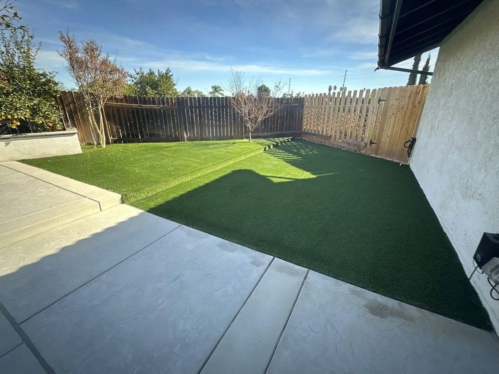 Professional wood fence service experts serving Lompoc, CA - Evolution Landscaping
