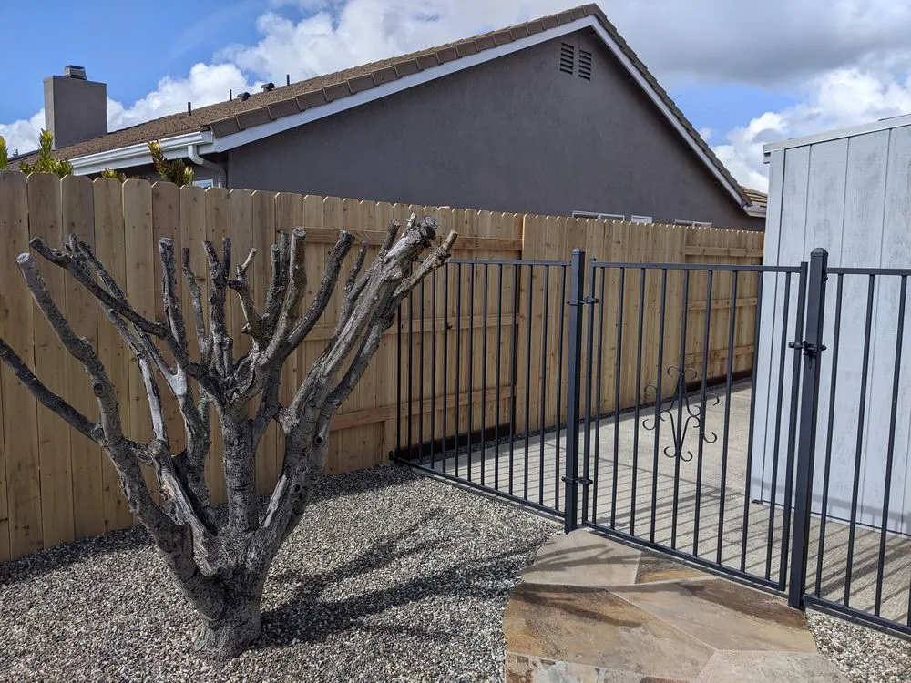 Reliable wood fence service service in Lompoc, CA - Evolution Landscaping