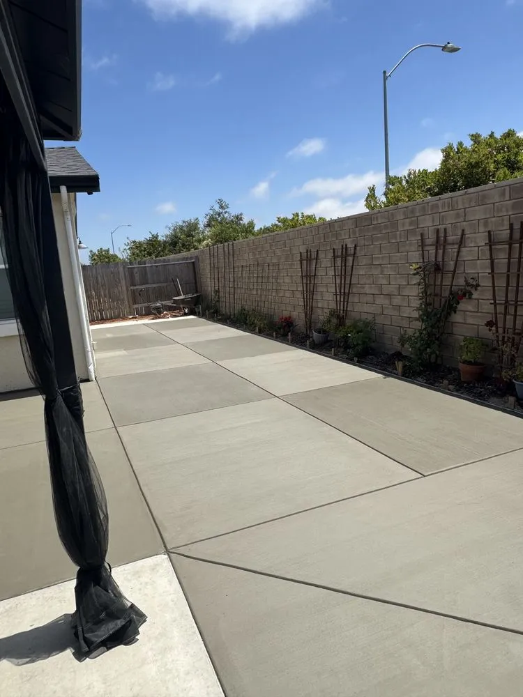 Professional privacy fencing experts serving Lompoc, CA - Evolution Landscaping