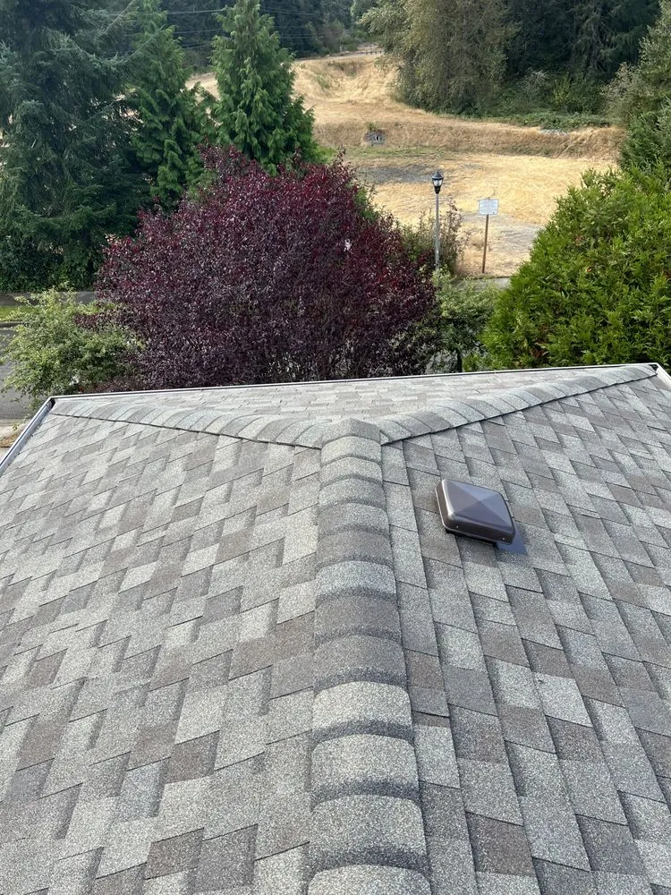 Expert wood fence service service in Everett, WA - Evolution Roofing And Construction