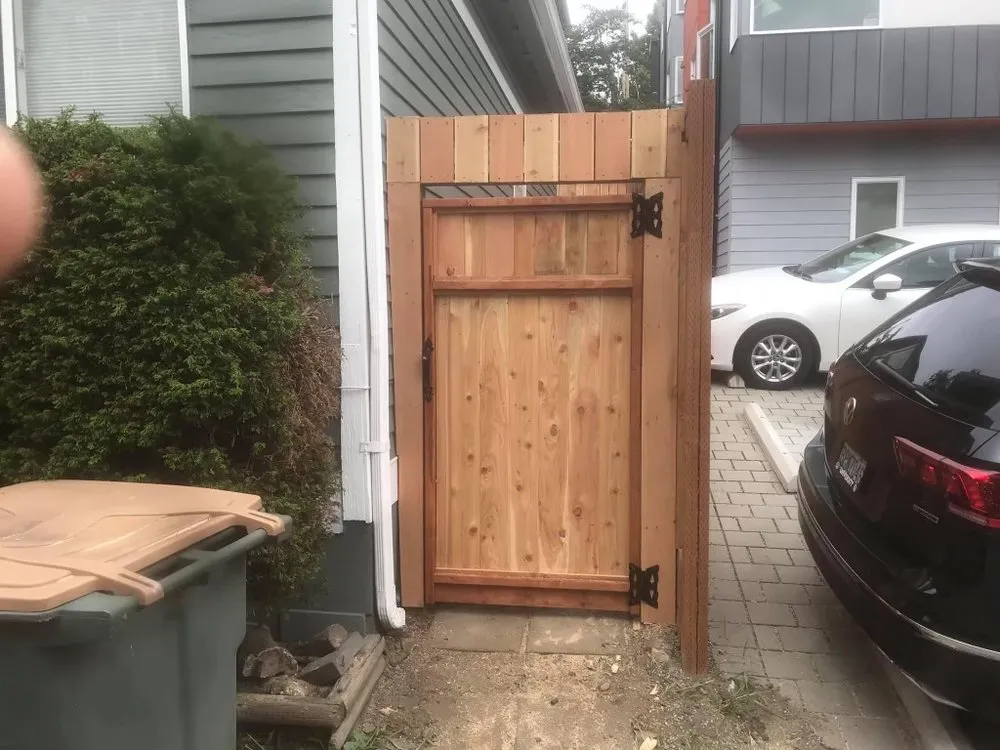Professional privacy fencing experts serving Everett, WA - Evolution Roofing And Construction