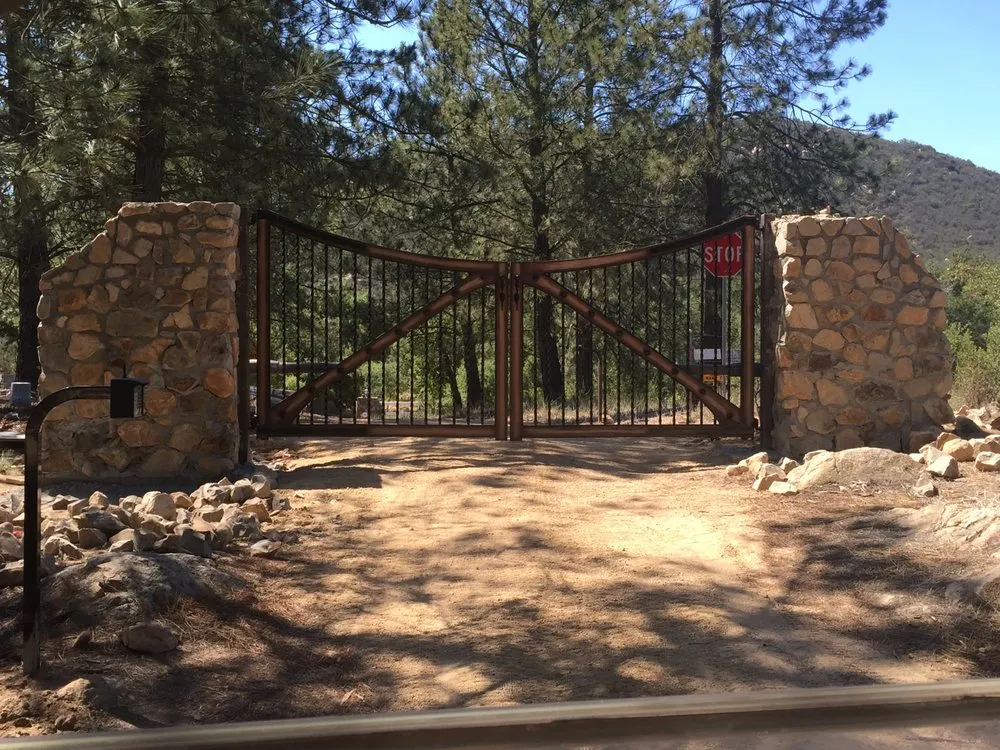 Expert fence repair in Fallbrook, CA by Fallbrook Custom Estate Gate