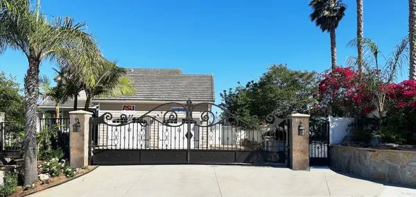 Fallbrook Custom Estate Gate Logo