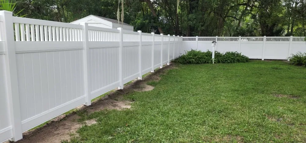 Quality chain link fencing for homes in Mount Dora, FL by Fence Guy