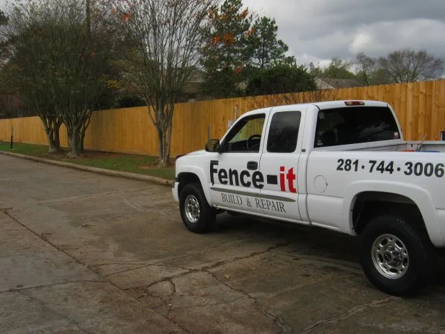 Top-rated fence installation service in Conroe, TX - Fence-it