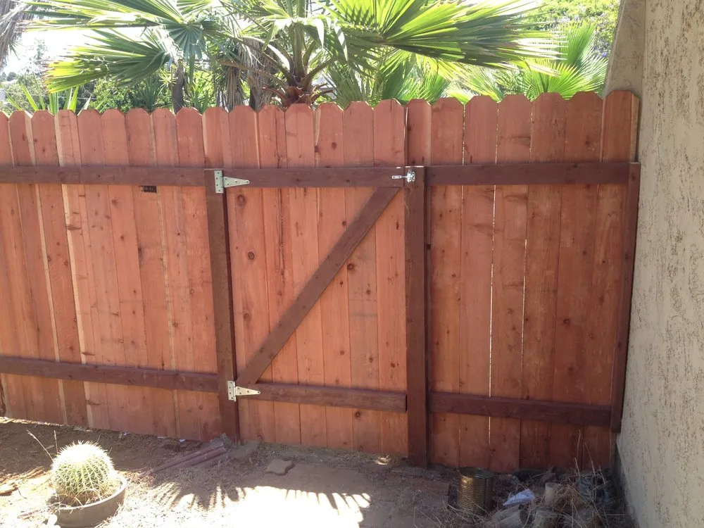 Quality fence installation experts serving Fallbrook, CA - Fence Pros Plus