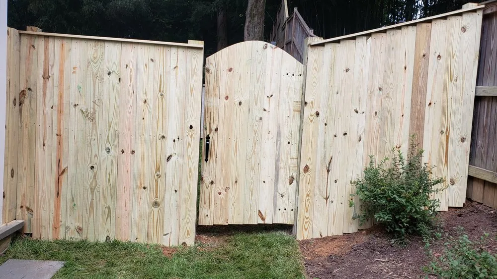 Trusted fence installation for homes in Laurel, MD by Fenceon