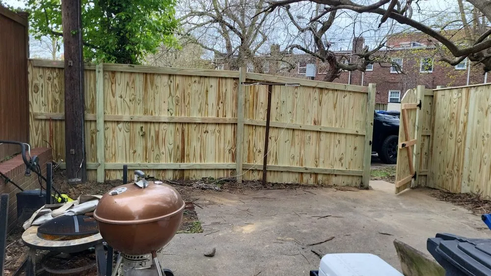 Expert chain link fencing for homes in Laurel, MD by Fenceon