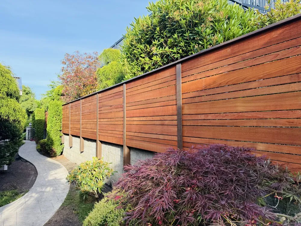 Professional privacy fencing experts serving Bothell, WA - Fencetopia