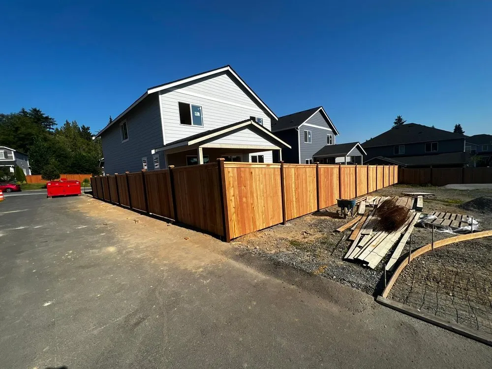Reliable fence repair for homes in Bothell, WA by Fencetopia