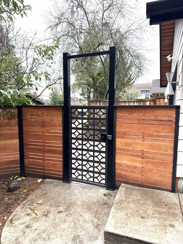 Top-rated fence repair experts serving Bothell, WA - Fencetopia