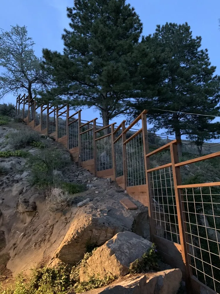 Affordable vinyl fence installation service in Provo, UT - Fencewise