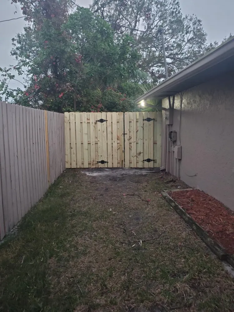 Trusted chain link fencing experts serving Bradenton, FL - Fencify