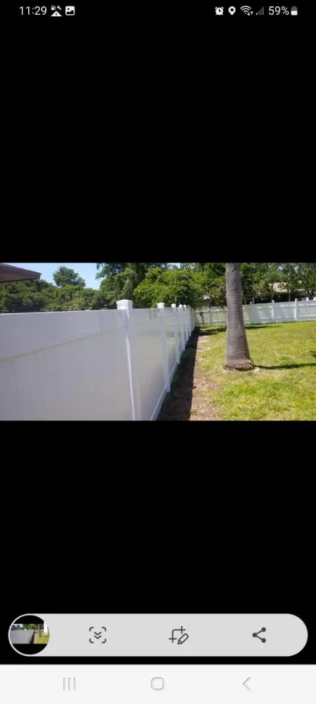 Trusted vinyl fence installation in Bradenton, FL by Fencify