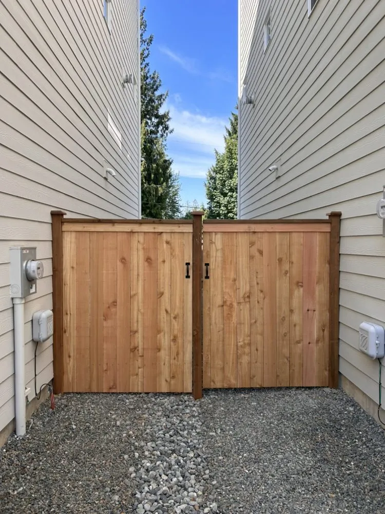 Affordable fence repair experts serving Everett, WA - Fencing