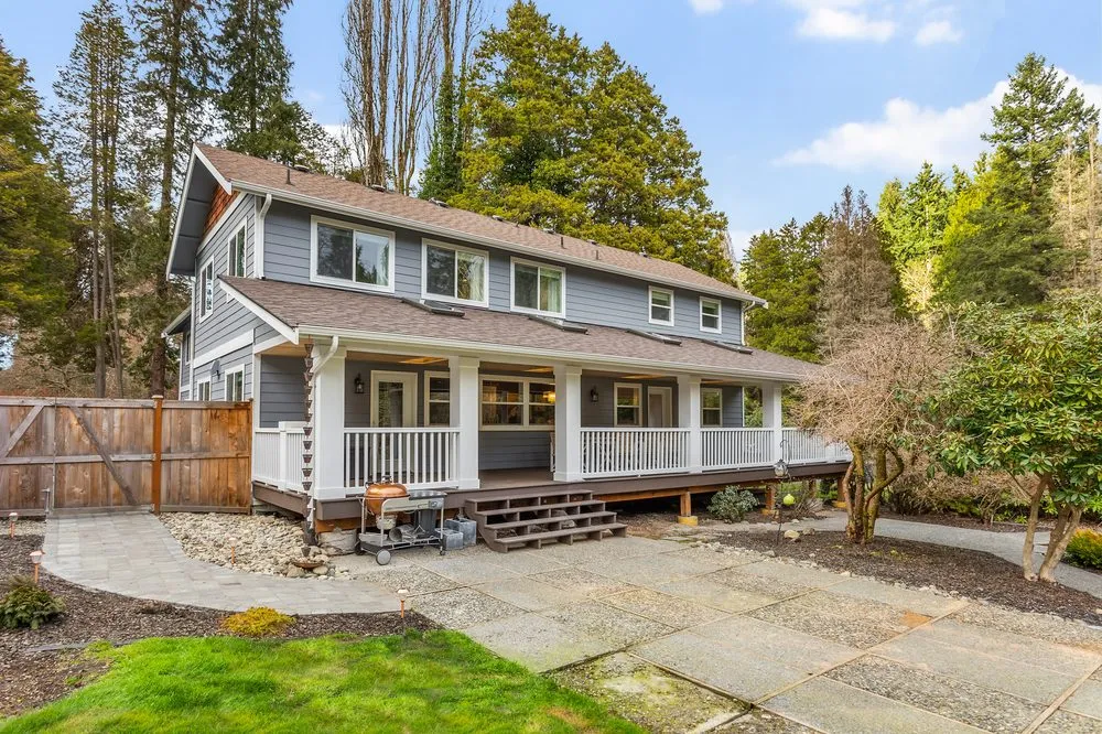 Affordable wood fence service service in Everett, WA - Final Cut Construction