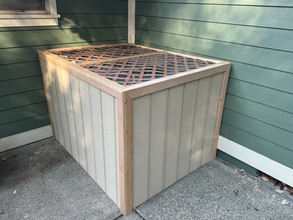 Quality chain link fencing for homes in Eagle Point, OR by Finely Finished