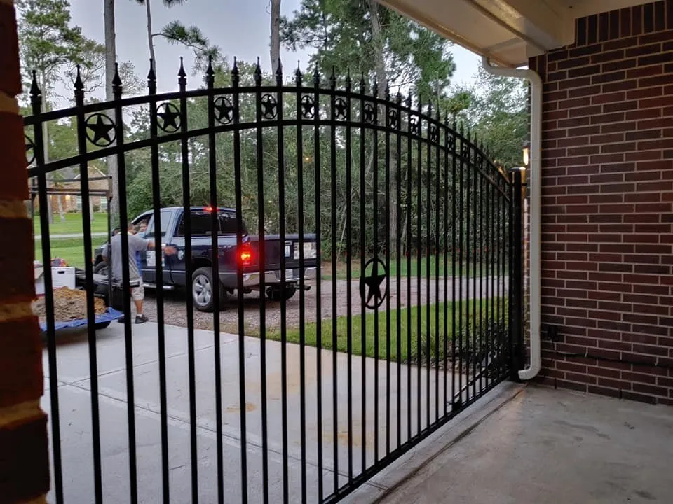 Reliable privacy fencing experts serving Heampstead, TX - First Source Welding