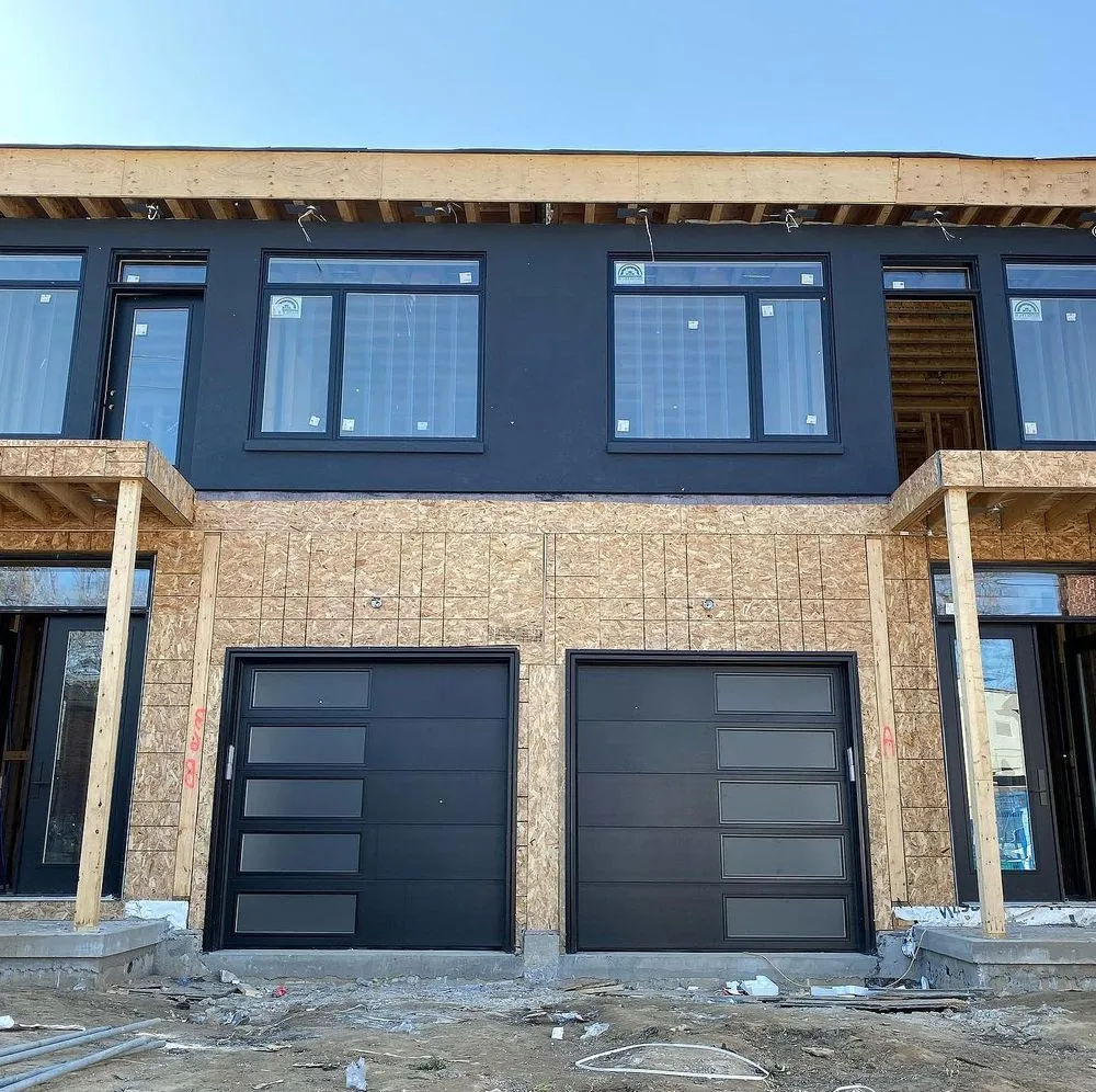 Affordable wood fence service for homes in El Paso, TX by Five Points