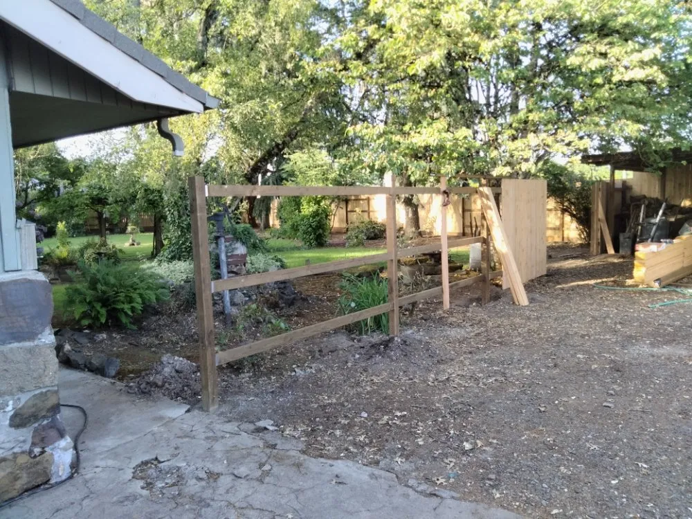 Quality chain link fencing in Springfield, OR by Five Seasons
