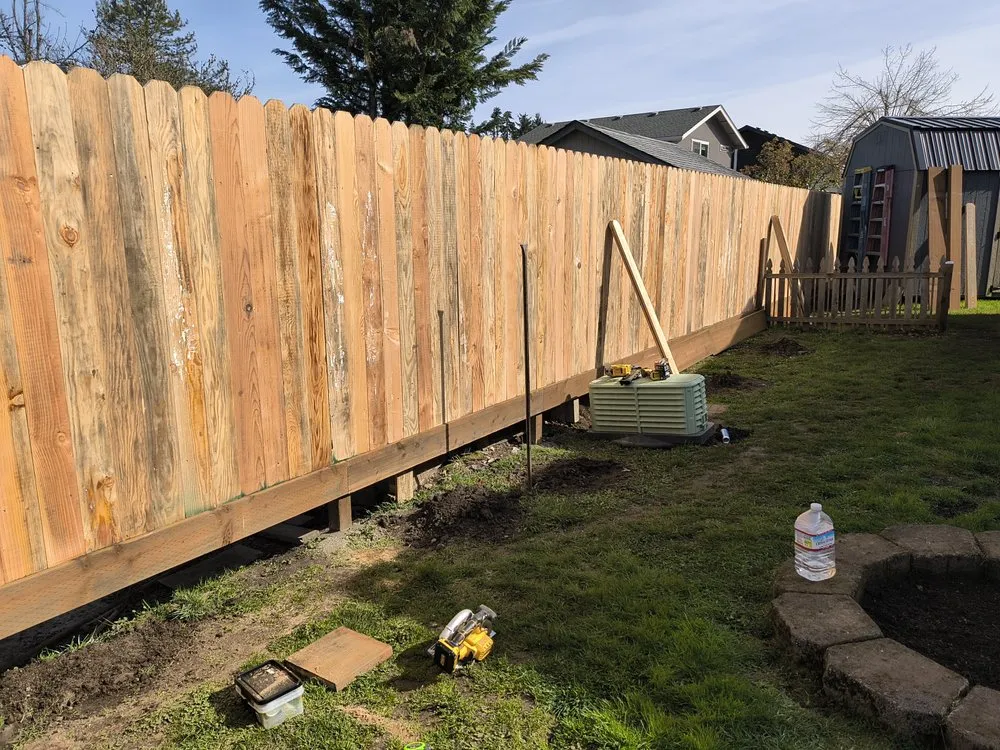 Local wood fence service service in Springfield, OR - Five Seasons