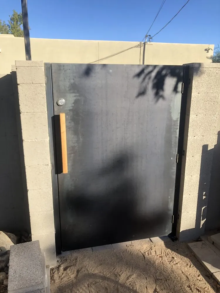 Top-rated wood fence service experts serving Tempe, AZ - Form Built