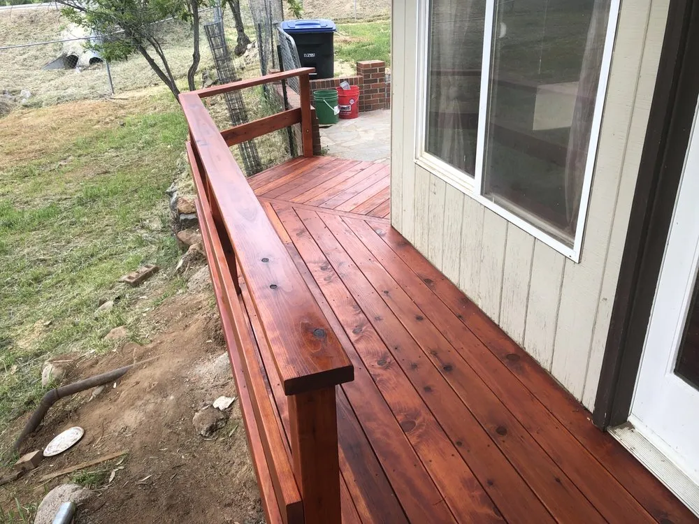 Local vinyl fence installation experts serving Temecula, CA - Freeman Carpentry