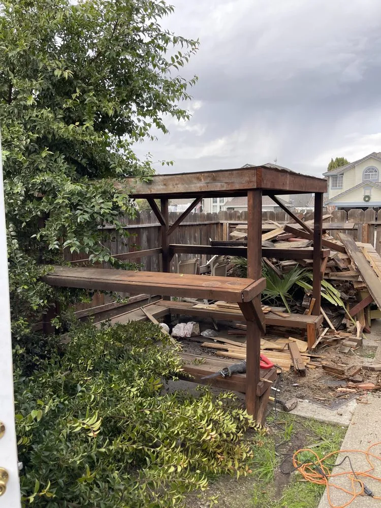 Affordable fence repair for homes in Ripon, CA by Fresher Grass