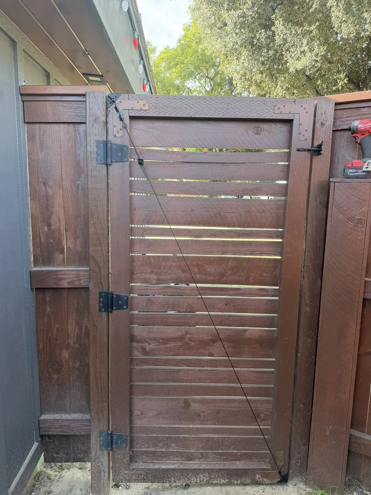 Quality vinyl fence installation service in Placentia, CA - Fs Services