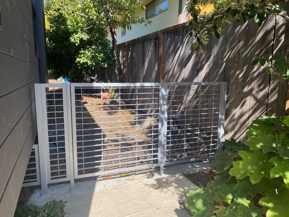 Affordable wood fence service service in Oakland, CA - Functional Steel Objects