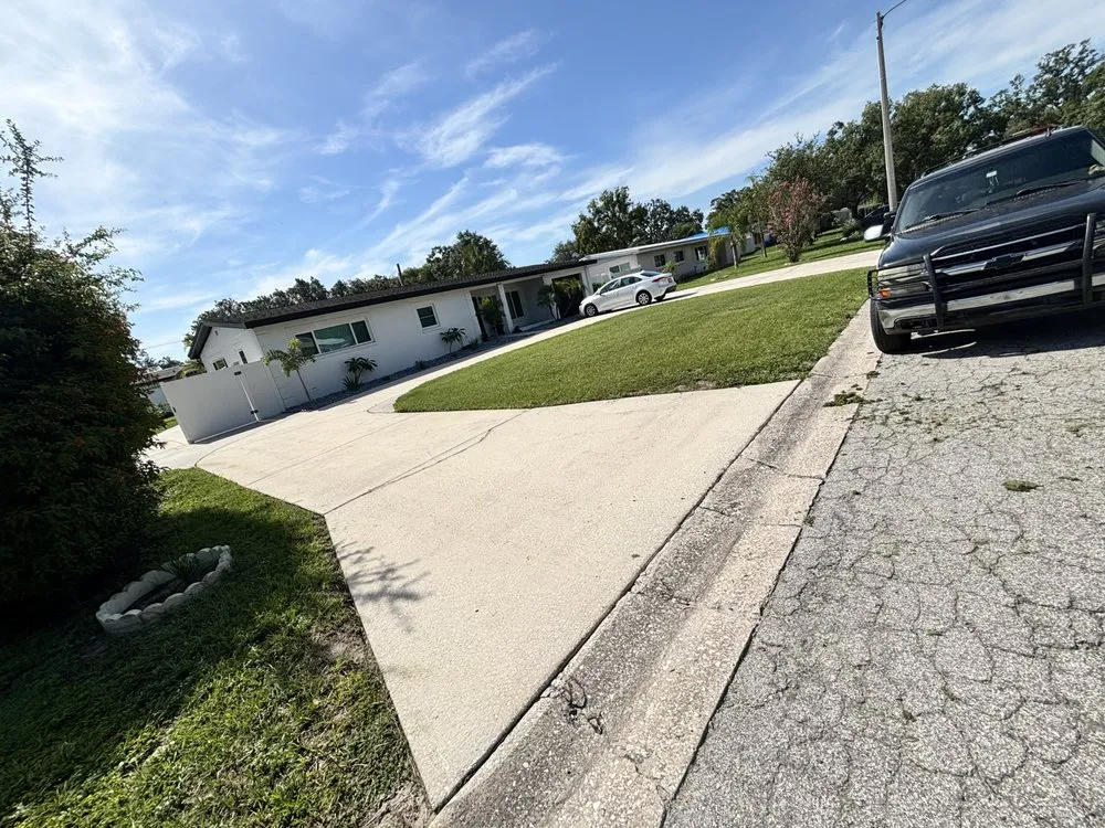 Quality fence installation for homes in Dover, FL by G2 Services