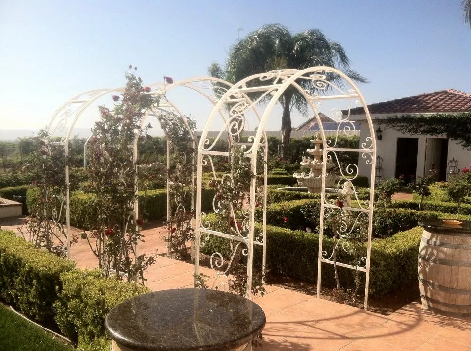 Quality privacy fencing service in Temecula, CA - Gate Tech