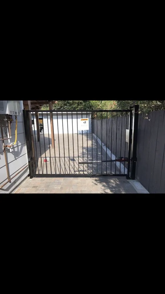 Professional fence installation for homes in Hayward, CA by Gatech
