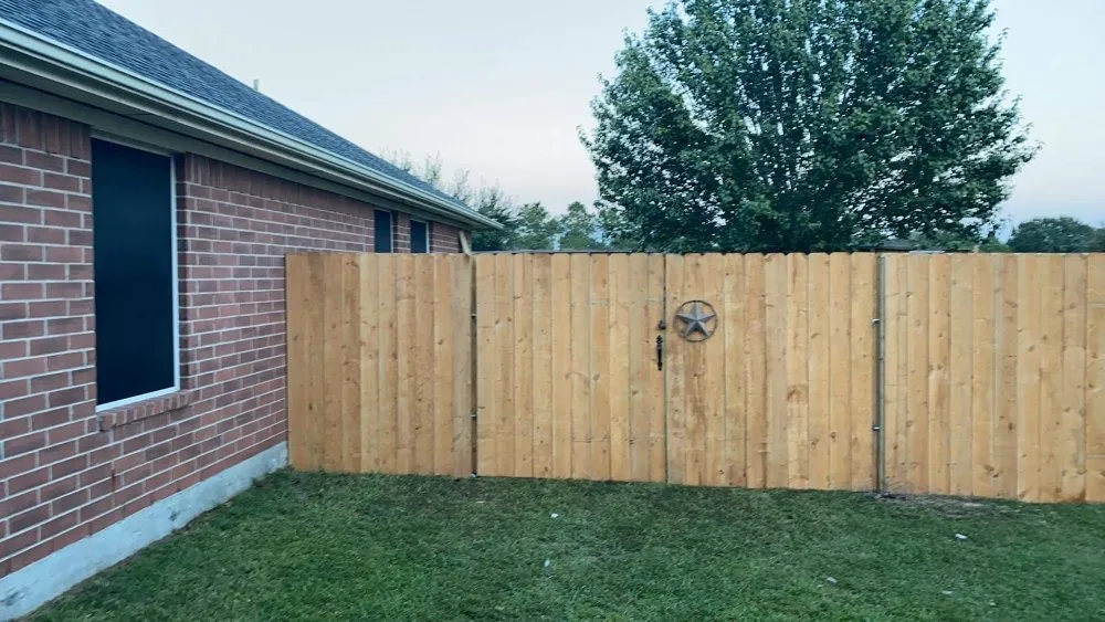 Local chain link fencing experts serving Alvin, TX - Git Er Done
